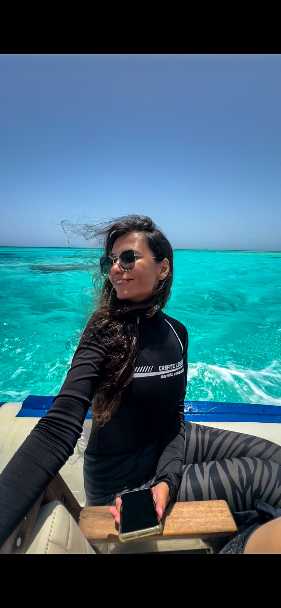8Elite VIP Yacht Cruise to White Island – Ras Mohammed