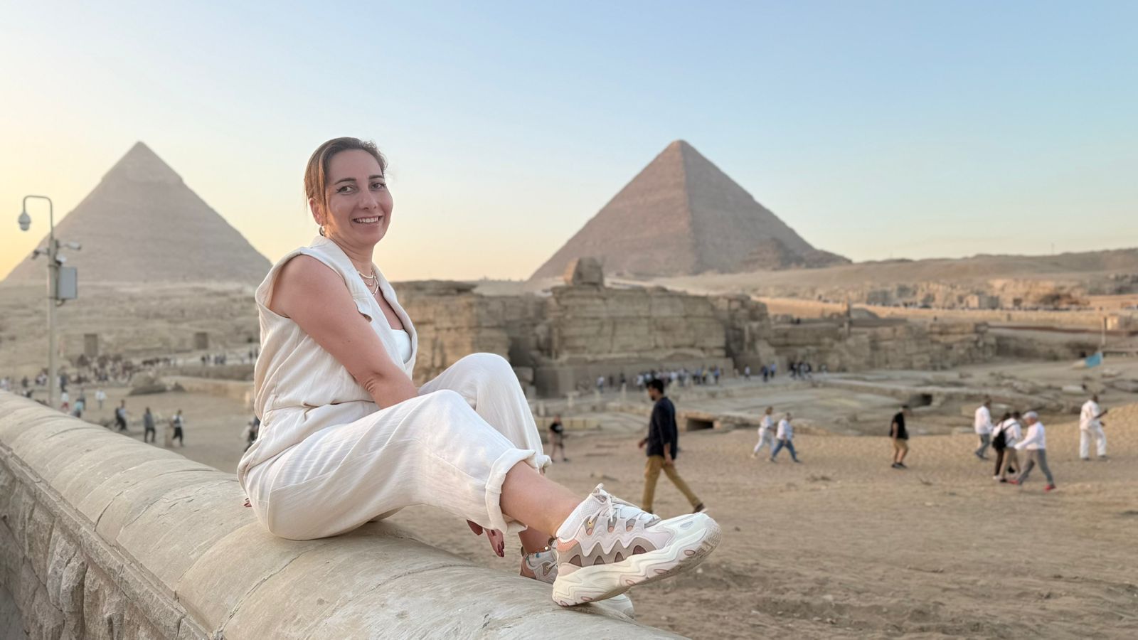 11Tour delle Piramidi del Cairo in autobus da Sharm El Sheikh – Grande Museo Egizio (Nuovo)