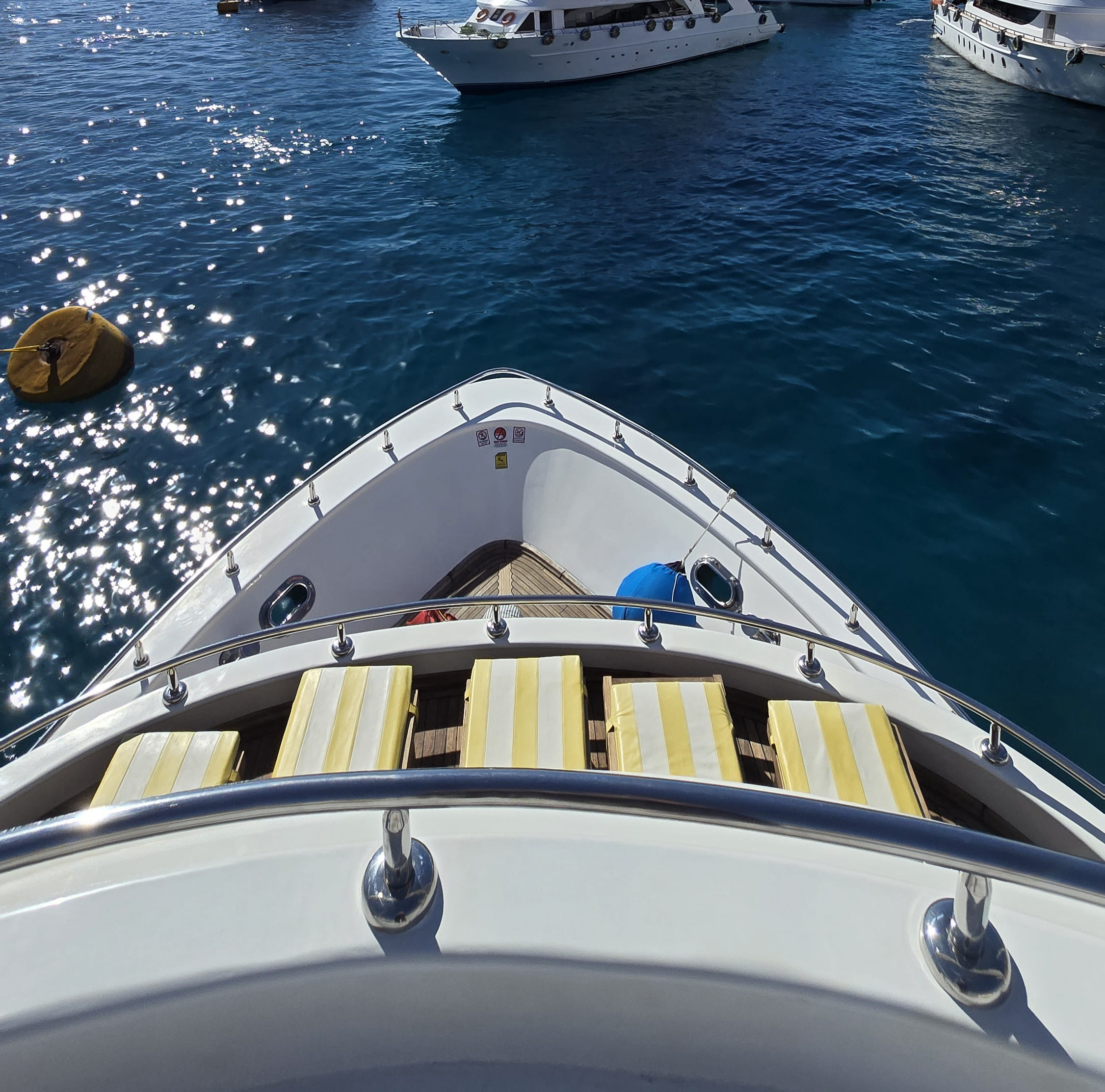 3Elite VIP Yacht Cruise to White Island – Ras Mohammed