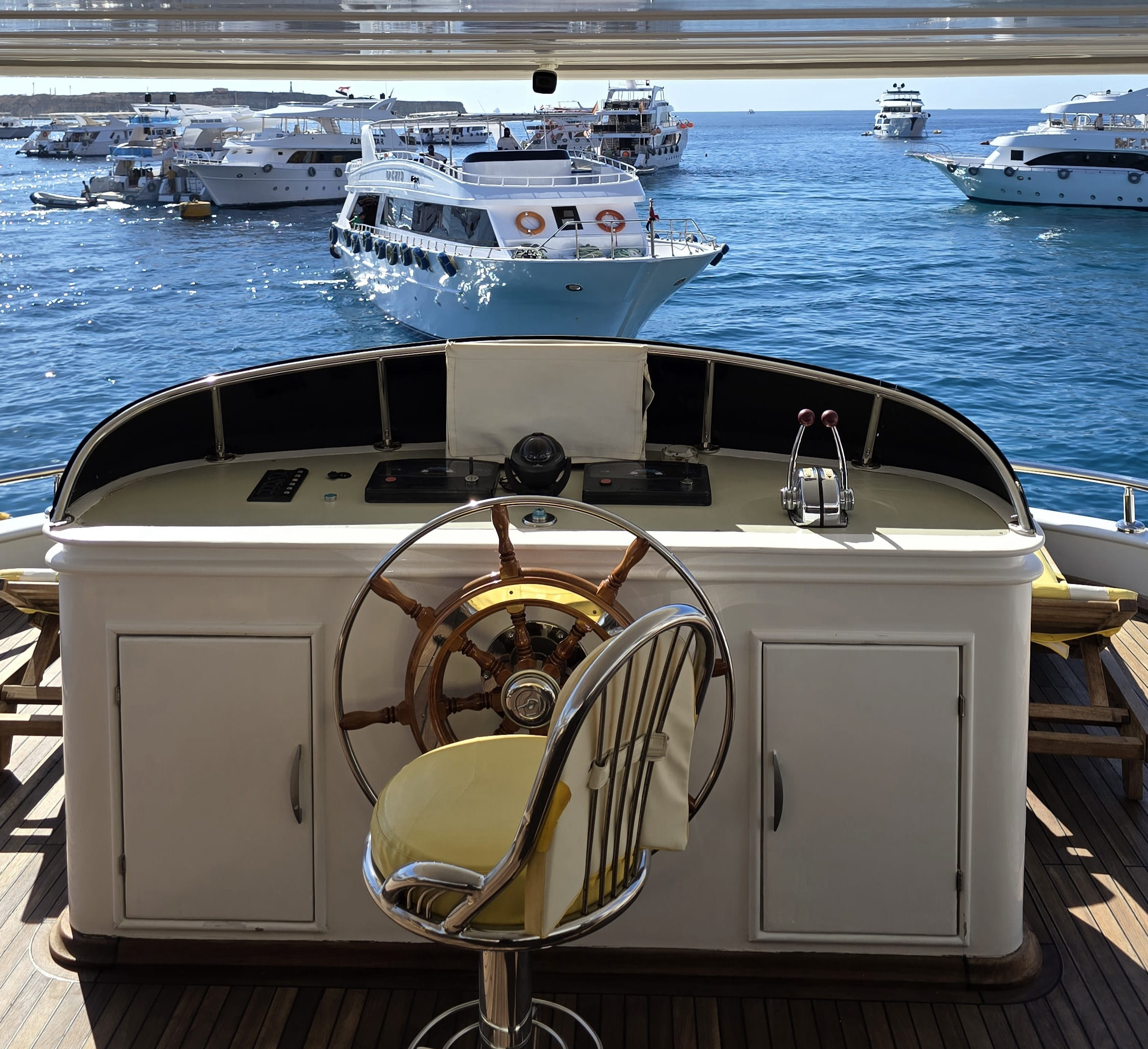 7Elite VIP Yacht Cruise to White Island – Ras Mohammed