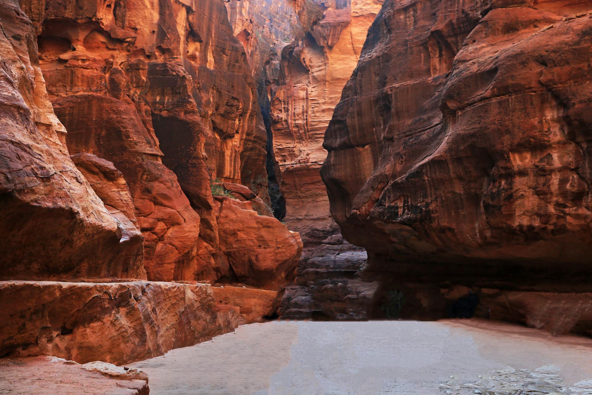5Petra Day Tour from Sharm El Sheikh (Jordan)