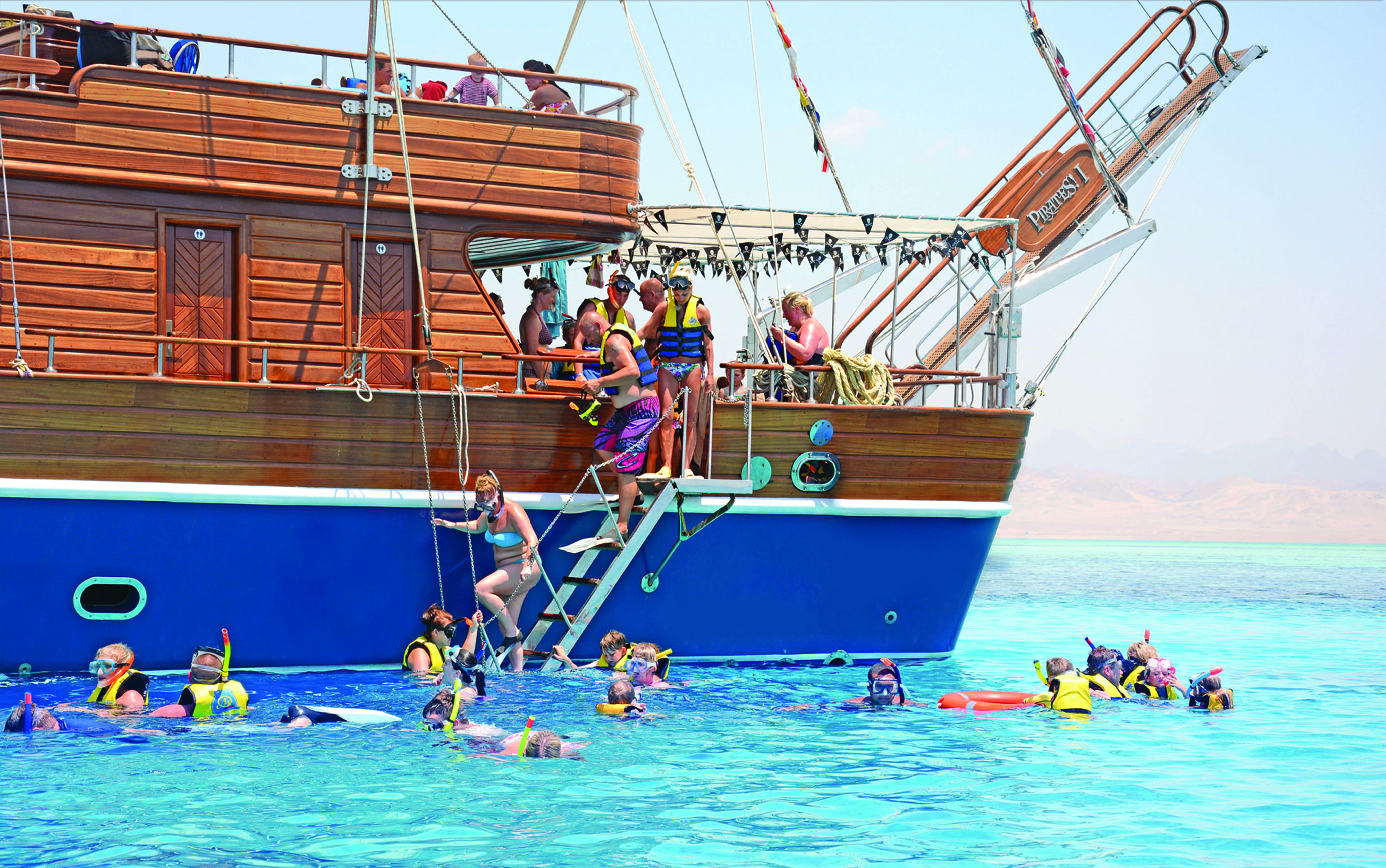 10Pirate Yacht Trip to White Island from Sharm El Sheikh